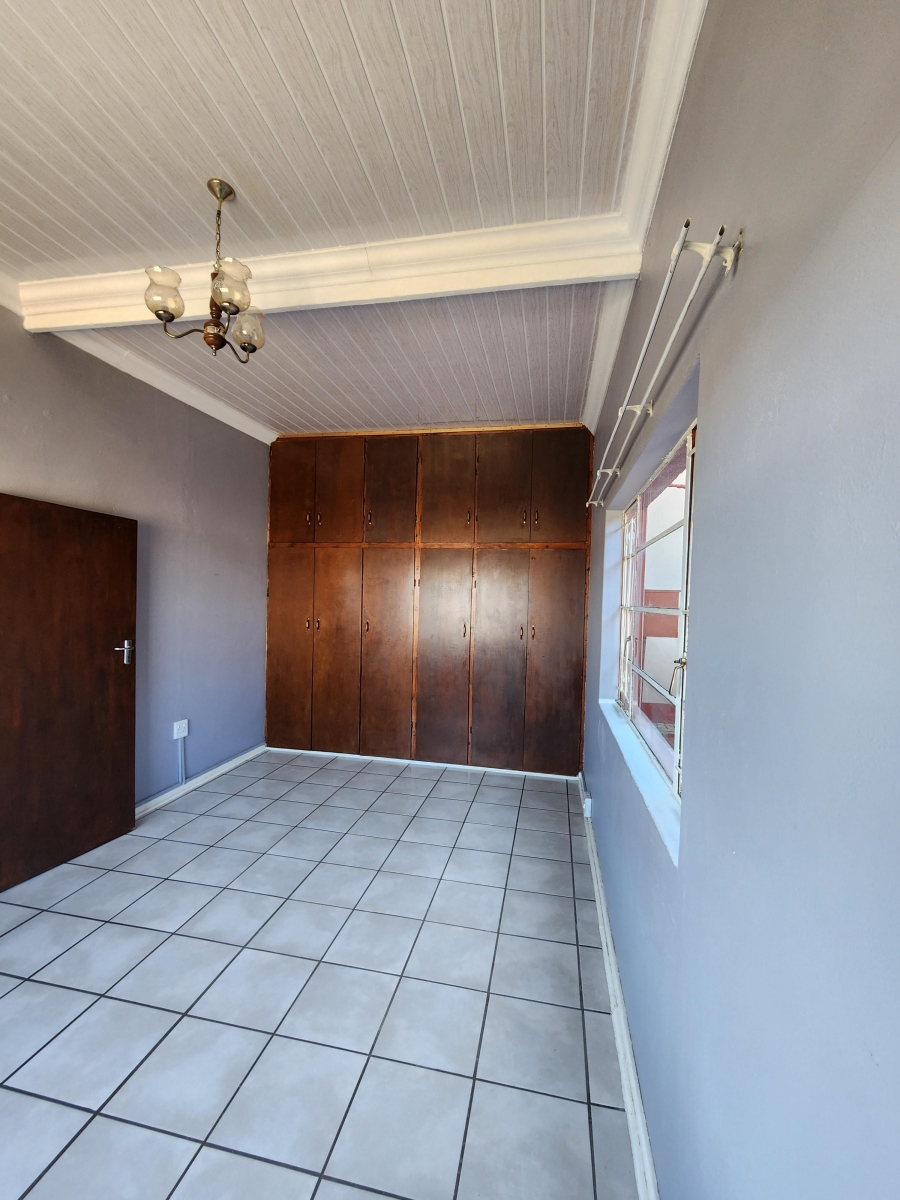 7 Bedroom Property for Sale in Hennenman Free State